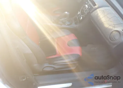 2005 Mazda Rx-8 Sport Automatic z USA, uszkodzony, nr VIN JM1FE17N050159031